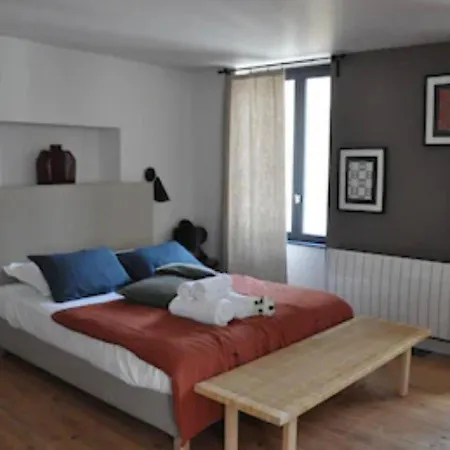 Appartement De Standing 3 Chambres Апартаменты *
